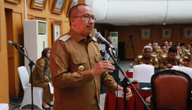 Pj Wali Kota Asripan Nani Sampaikan Dua Poin Penting Saat Rapat Bersama Mendagri Dan Kepala 5470